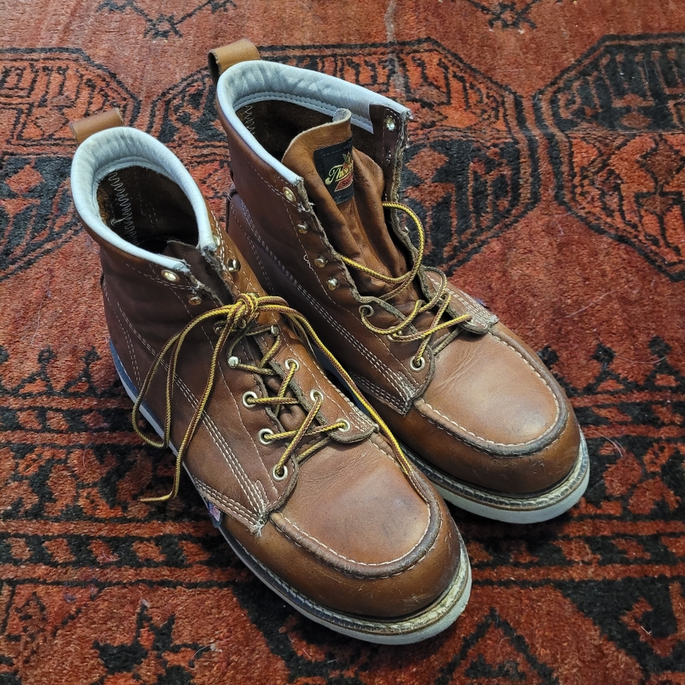 THOROGOOD STEEL TOE MOC TOE BOOT SIZE 9D
